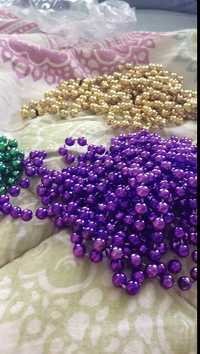 Give it up by Ariana Grande and Elizabeth Gillies