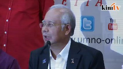 Video herunterladen: Najib dakwa sentiasa bincang 'hati ke hati' dengan Muhyiddin