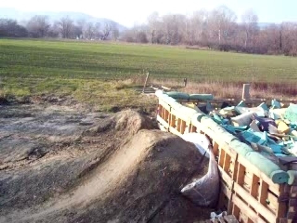 Dirt peti rob 086