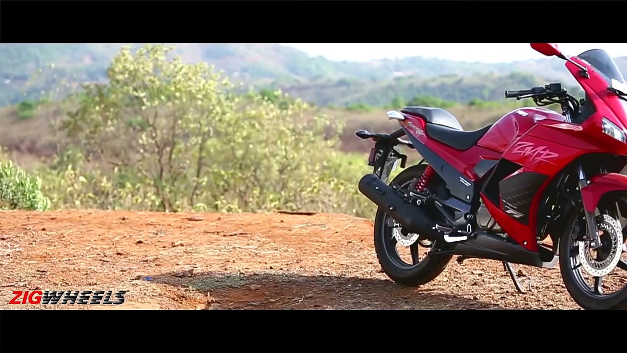 Bajaj Pulsar RS200 vs Yamaha R15 vs Hero Karizma ZMR :: Bike Comparison Video :: ZigWheels