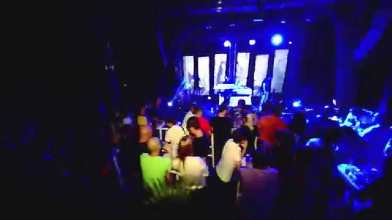 LEFTERIS PANTAZIS - CONCERT @ PORT SIDE BEACH