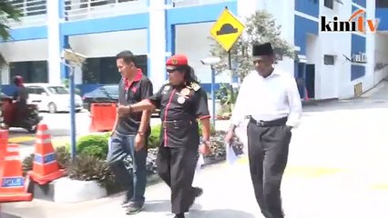 NGO Melayu: Pelumba jalan raya kurang ajar!
