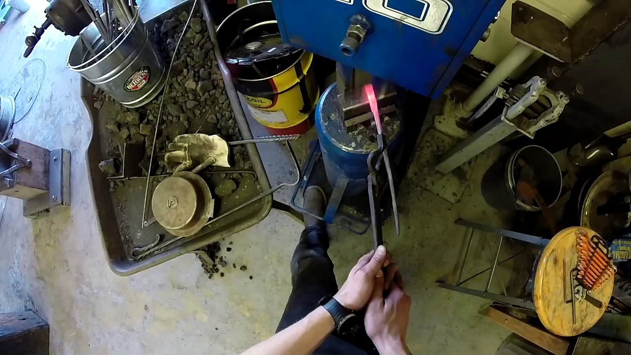 Blacksmithing - How to Forge a Draw Knife