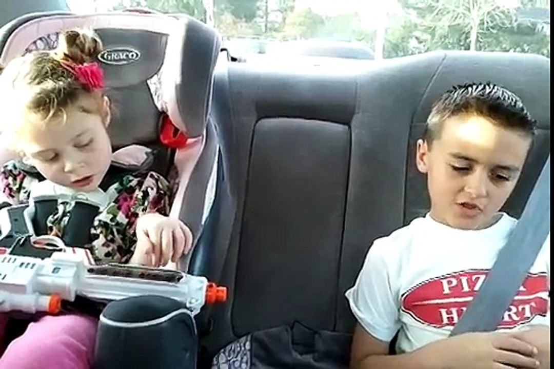 Dancing kids