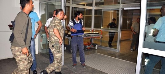 Muş'ta astsubay ile 2 uzman çavuş silahlı saldırıda yaralandı