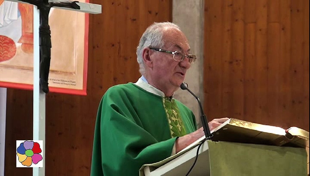 2015-06-27-Remerciements des paroissiens au Pere Daniel Houry - 50 ans de sacerdoce