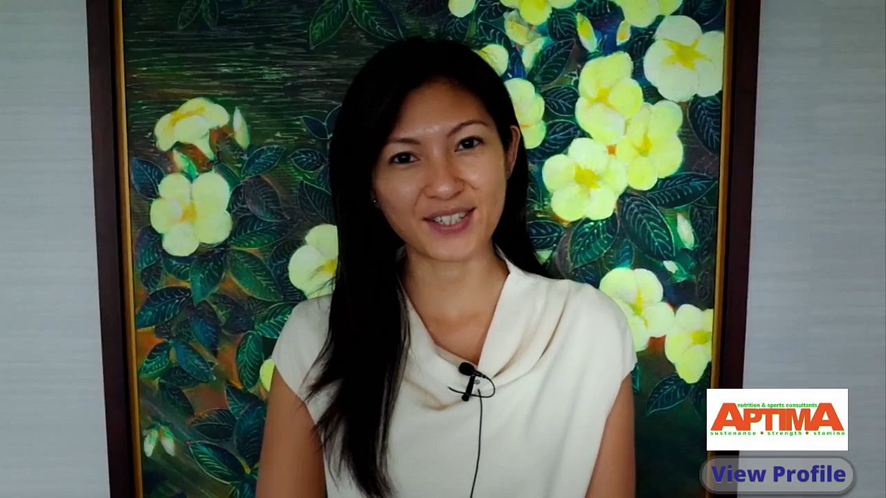Nutritionist Jaclyn Reutens shows Aptima Clinic
