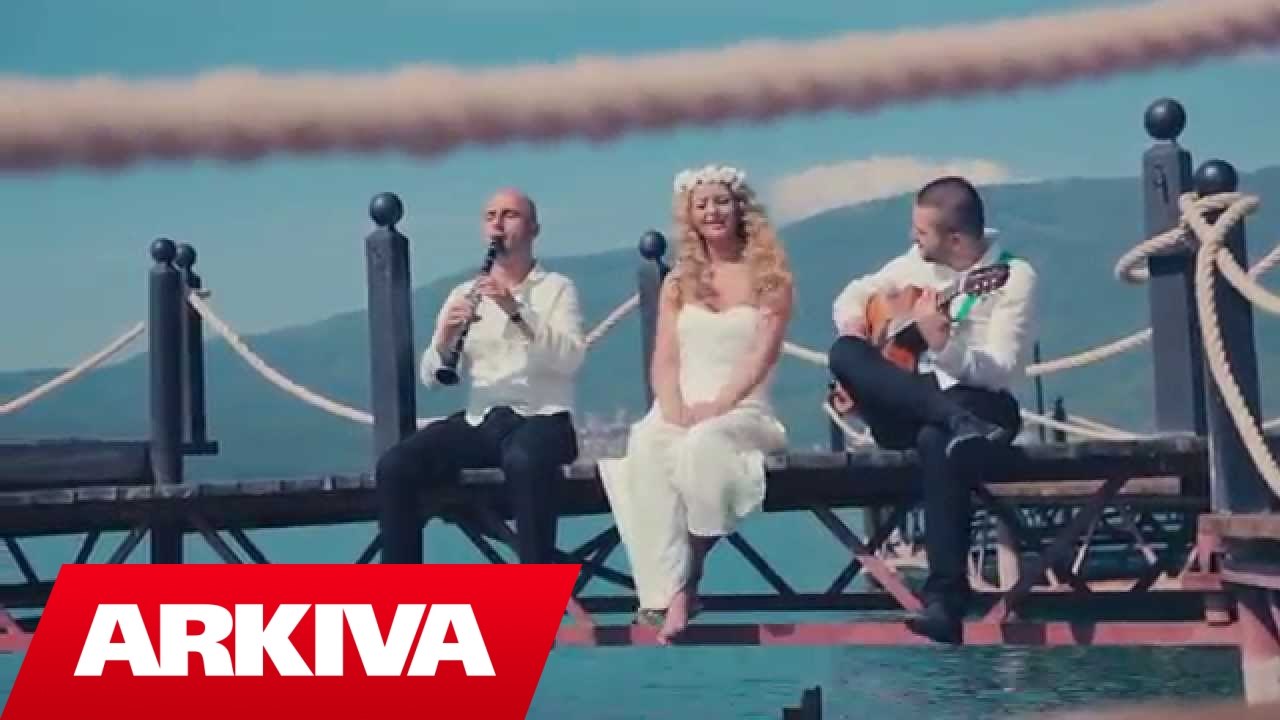 Elizabeta Krasniqi & Black Shoes Band - Limonada (Official Video HD)