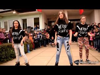 City Stars koncert ne shkollen fillore Fan S. Noli - Kryshec