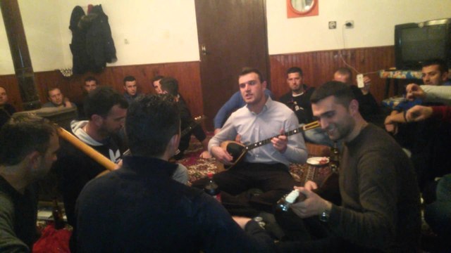 Luli Labi Hysi -Nga tirana motra vllezer.