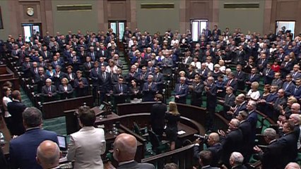 Poland swears in conservative Duda as new president