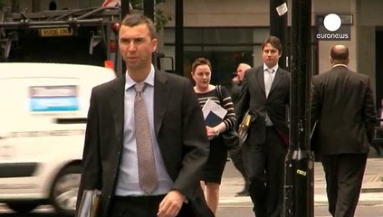 Los servicios en el Reino Unido caen a su nivel más bajo en dieciséis meses, en plena ralentización del país