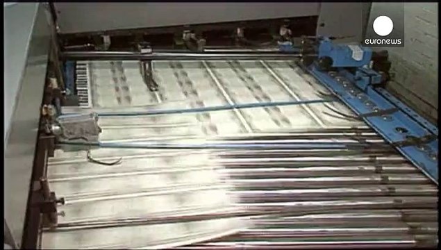 Доллар растёт по отношению к евро