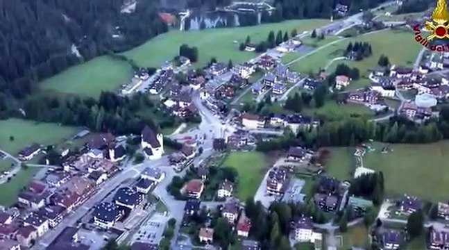 Veneto - Frana in Cadore travolte auto: tre morti (04.08.15)