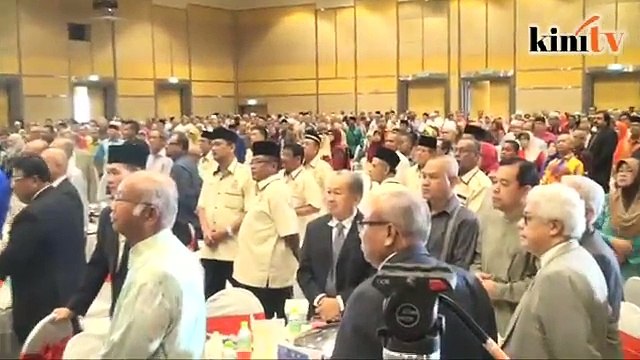 Najib pasrah pesara awam 'masuk angin' tak sokong BN