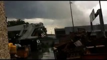 Tornado en Italia Videos increíbles. Heridos leves y millonarios daños materiales (29 de Julio 2013)