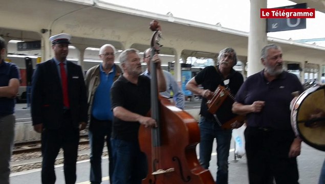Festival du chant de marin. Les transports collectifs favorisés