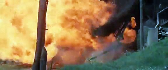 Kellys Heroes 1970 Tank Tunnel Attack