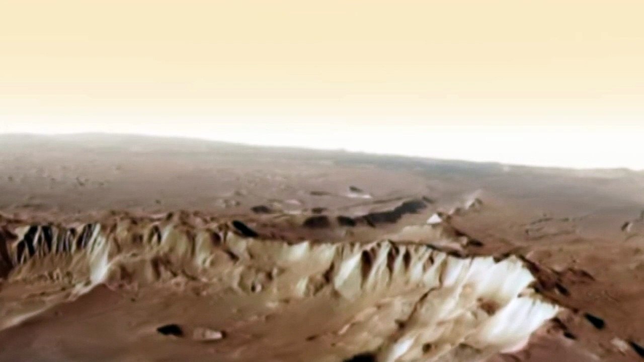 European Space Agency releases footage of Mars