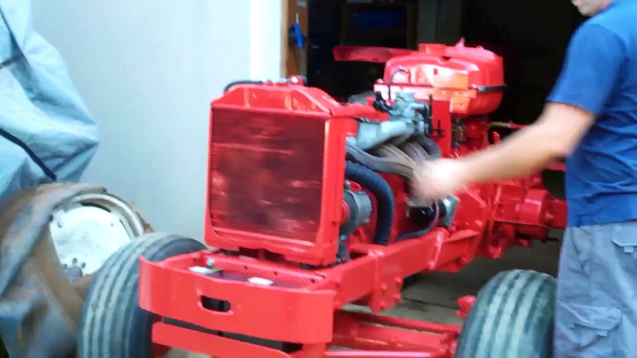 Tracteur renault super 5 avec moteur 6 cylindres