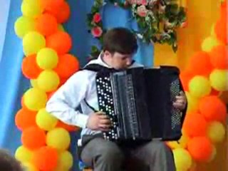 Il reproduit une symphonie avec simplement un accordéon