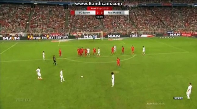 Manuel Neuer insane save against Toni Kroos 05/08/2015