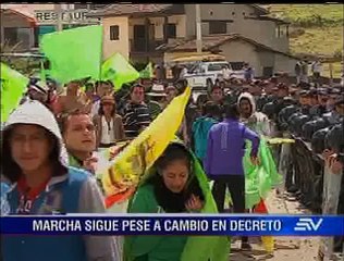 Caminata indígena se dirige a Cuena en su día 4