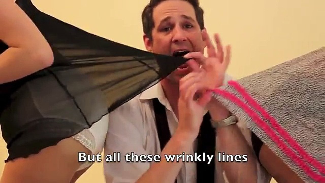 Robin Thicke "Blurred Lines" UNRATED Parody by Craic Box
