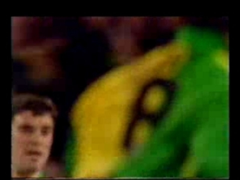 Eric Cantona - Long Shot Goal