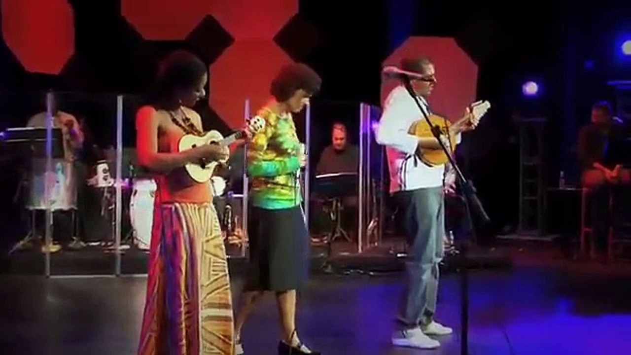 NAQUELA_MESA_Zélia_Duncan_Hamilton_de_Holanda_e_Nilze_Carvalho