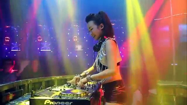 Dj beautiful dancer - Nonstop sock 2015 - Girls nightclub