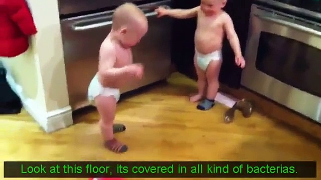 双子の赤ちゃんの会話