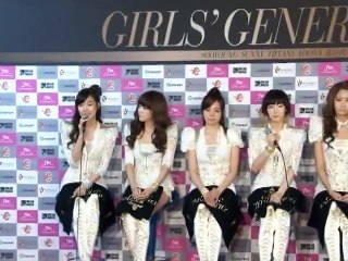 2011 Girls  Generation Tour (2011 소녀시대 투어) _ Press Conference (기자회견)