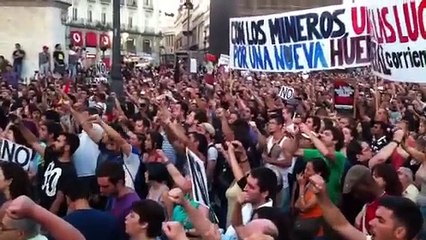 Sol canta Santa Bárbara bendita con los mineros