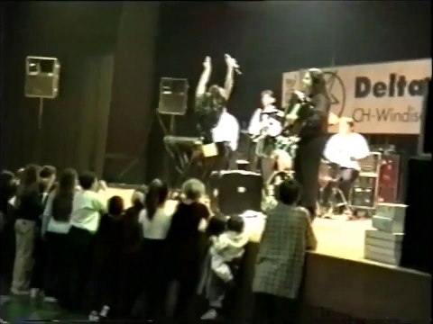 Karamela kao Dragana Mirkovic - Niko nikog ne voli