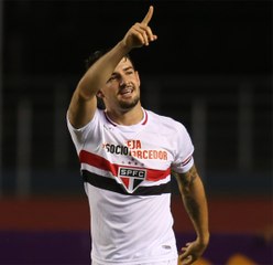 Pato mira volta à Seleção e redação do L! concorda: 'Tem potencial'