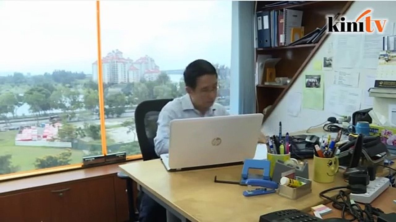 Blogger: Many in Singapore see negative side to Lee's legacy