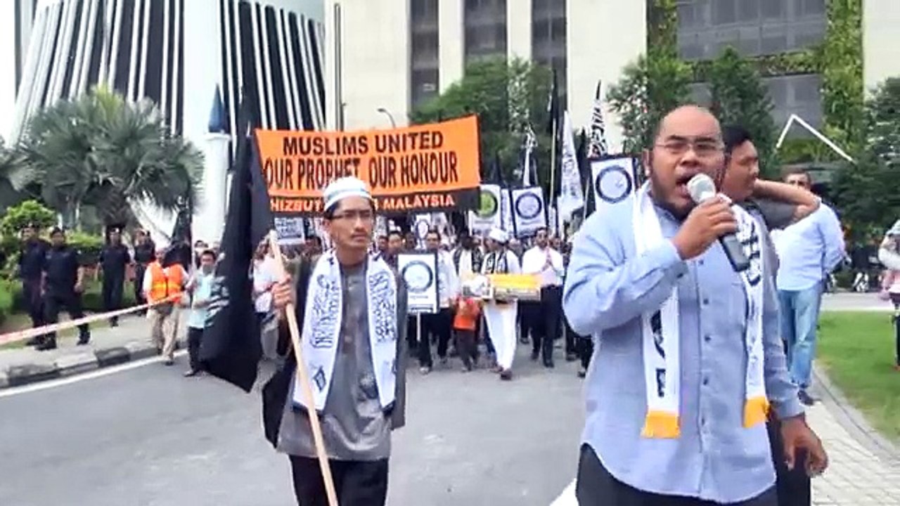 Fact Sheet - March 27: No pardon for Anwar, state-reps allegedly assaulted by police