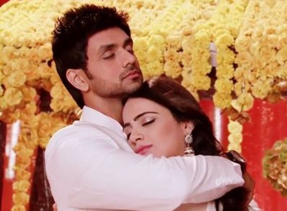 Ishani and Ranveer most Romantic Song - 6 august 2015 - Meri aashiqui tum se hi