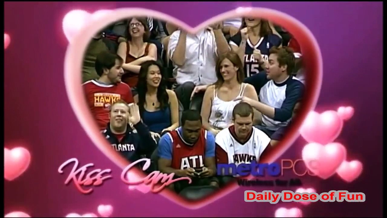 Funny Kiss Cam Fails (Kiss Cam Fail Compilation) DDOF