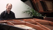 Sarabande de Haendel piano ///  Frederic Bernachon pays Handel's  Sarabande, piano