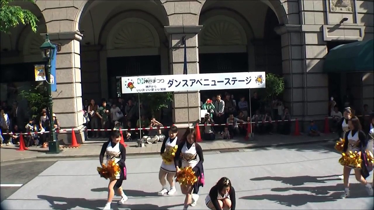 神戸まつり 2014 園田学園女子大学チアリーディング部　WHITE TIGERS