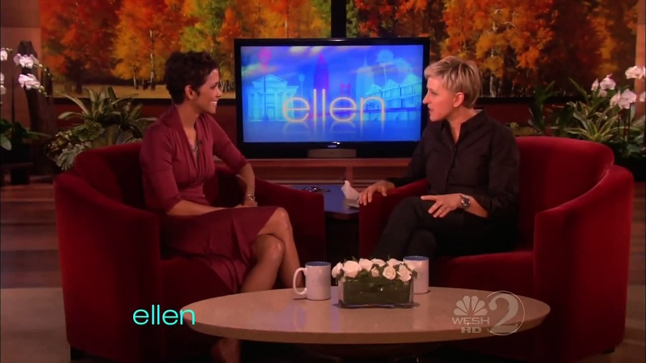 Halle Berry on Ellen (11/15/10) - HD