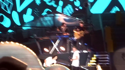 One Direction - Through the Dark - OTRA 15-2-15 Melbourne HD