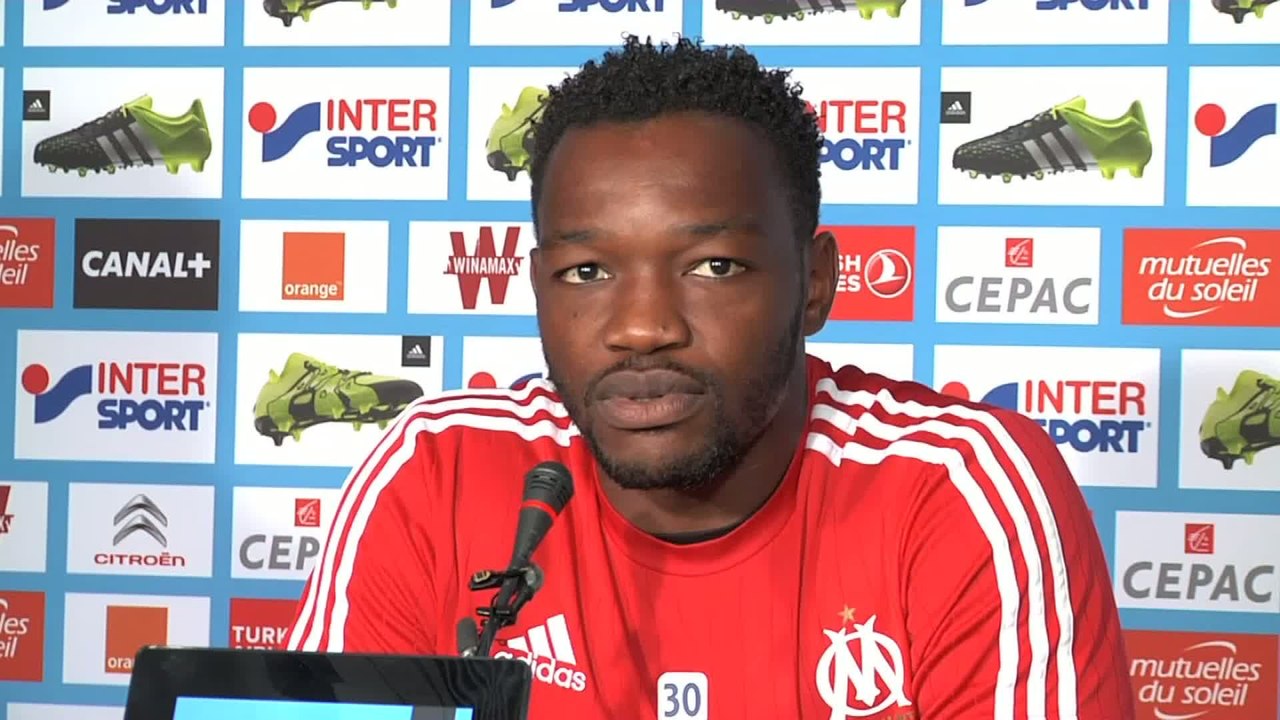 Foot - L1 - OM : Mandanda «A fond avec Marseille»