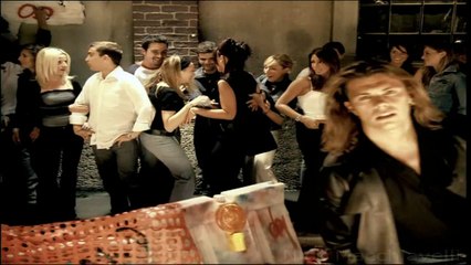 Gianluca Grignani - L'Estate Music Video