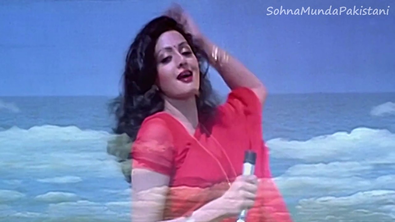 Hur Kissi Ko Nahi Milta Yahan Pyar Zindagi May (Janbaz)