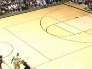 NBA - Lebron James dunk