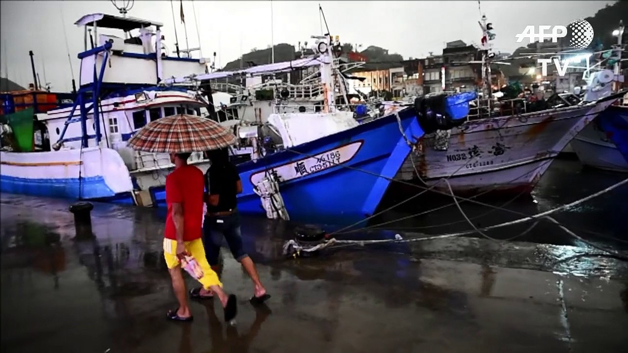 Fishing boats moored as Taiwan braces itself for typhoon