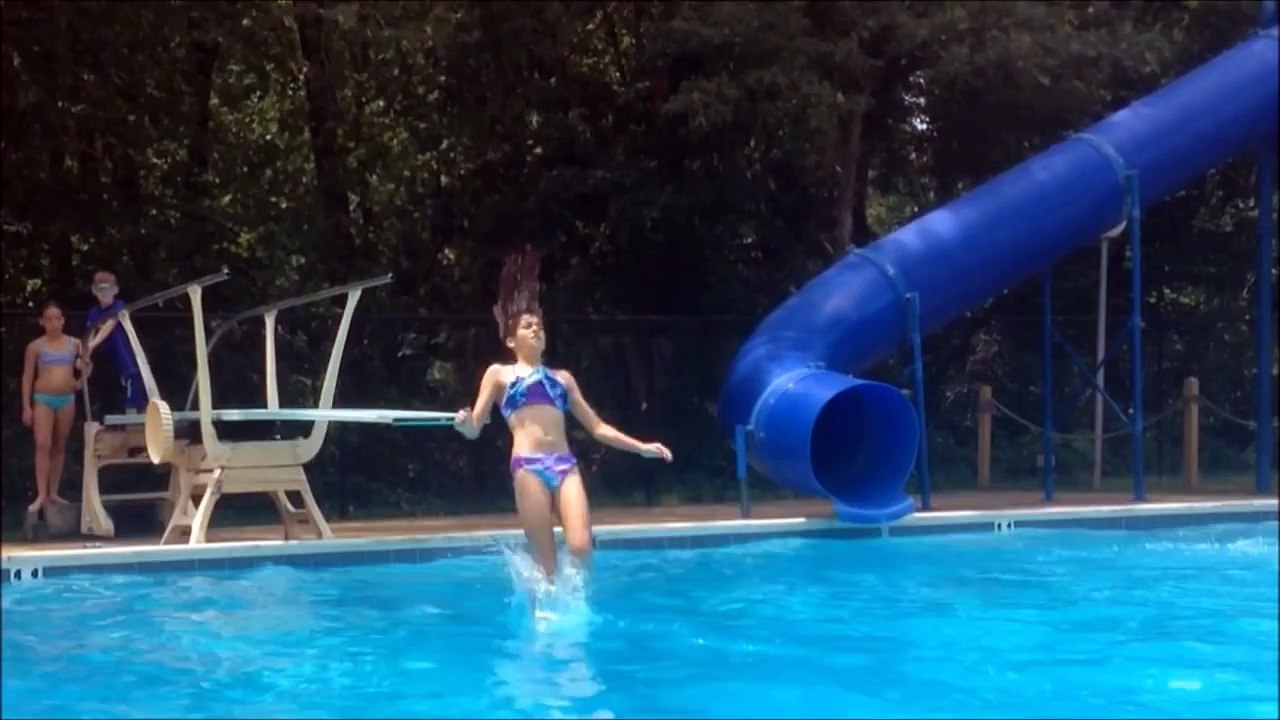 Summer Fun at the Pool! | OMMyGoshTV